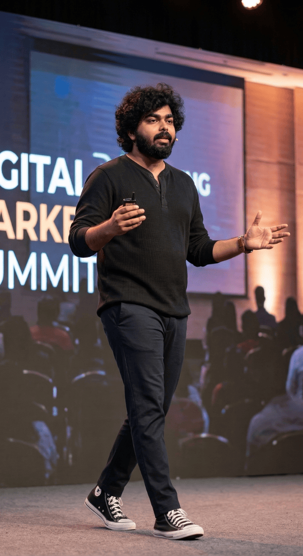 Manoj Summit Speaking - Digital Marketer